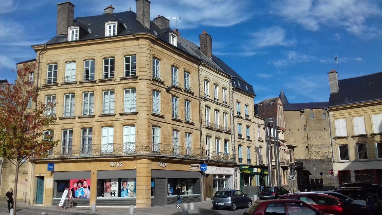 Ferienwohnung Le Logis Des Dames Sedan Exterior foto